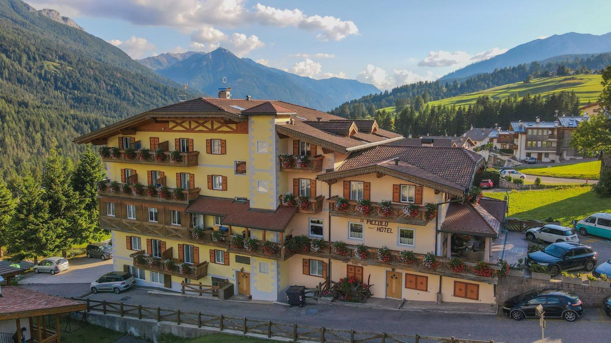 Al Piccolo Hotel Виго ди Фаса Екстериор снимка